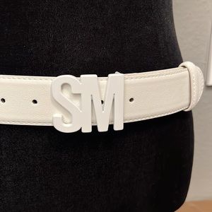 NWT! Women’s Steve Madden Logo Buckle Faux Leather Belt. White color. Size Small